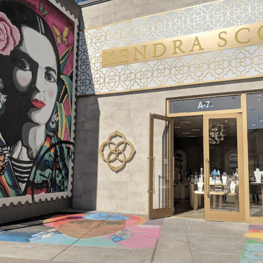 Pop-Up at Kendra Scott